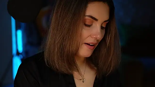  Allie  online show from March 7, 3:28 pm