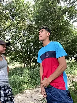 twinks 28 online show from November 4, 8:01 pm