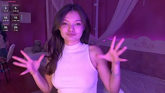 AsterQuinn online show from January 13, 6:34 pm