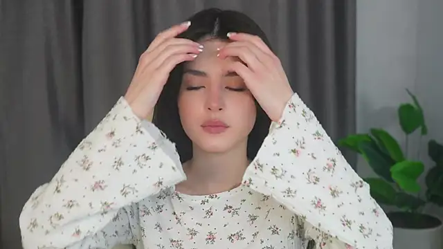 ArletteBiddix online show from March 22, 6:11 am