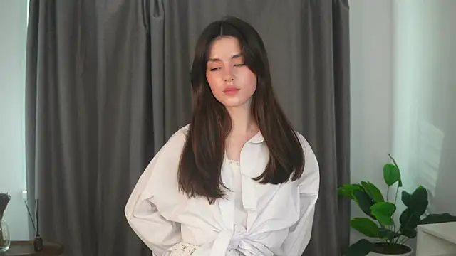 ArletteBiddix online show from March 20, 12:22 pm