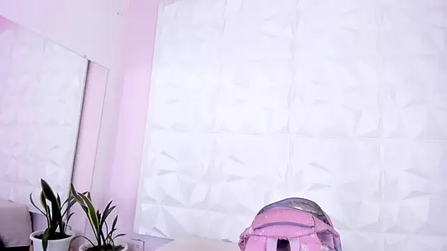 Valeriagomez  online show from October 28, 12:15 pm