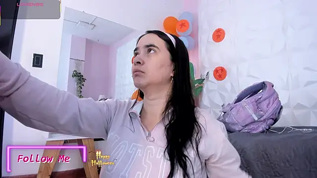 Valeriagomez  online show from October 31, 12:13 pm