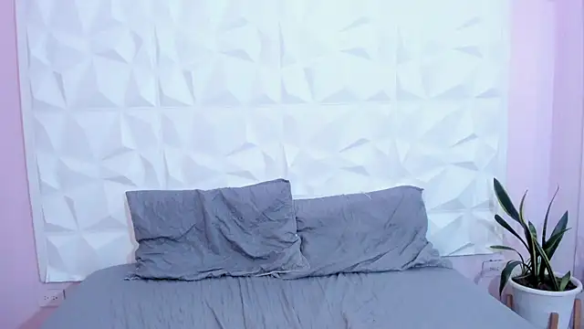 Valeriagomez  online show from March 1, 11:39 am