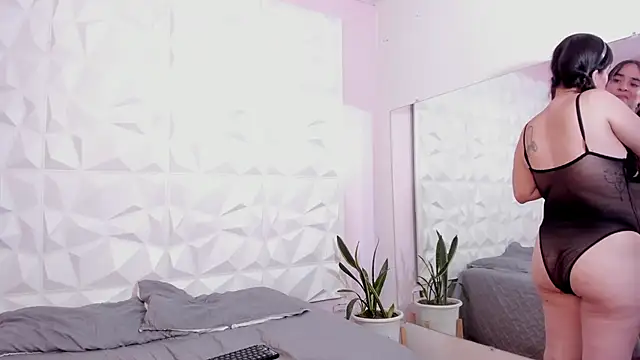 Valeriagomez  online show from March 1, 2:44 pm