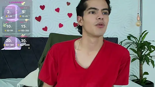 Maximoherrera 16 online show from May 20, 12:46 pm