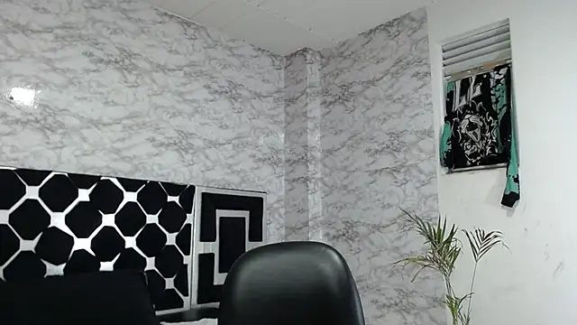 Maximoherrera 16 online show from February 27, 10:01 am