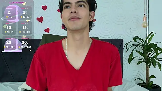 Maximoherrera 16 online show from May 8, 1:48 pm