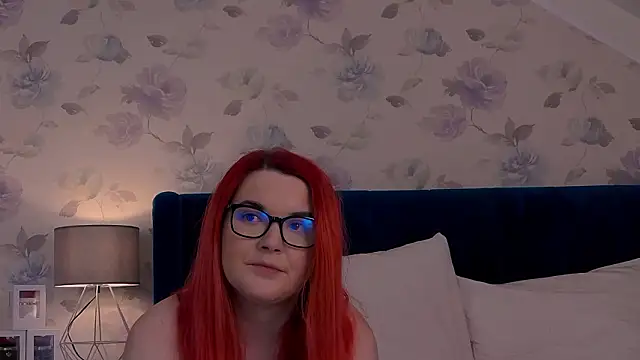 KailyKay online show from March 7, 7:08 pm