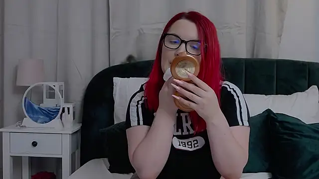 KailyKay online show from May 16, 6:07 pm