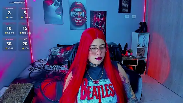 Snapshot of Veronika_metal chatting on September 18, 5:21 am Veronika metal online show from September 18, 5:21 am