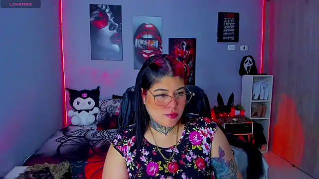 Veronika metal online show from November 11, 8:09 am