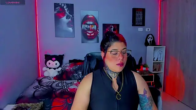 Veronika metal online show from November 6, 8:18 am