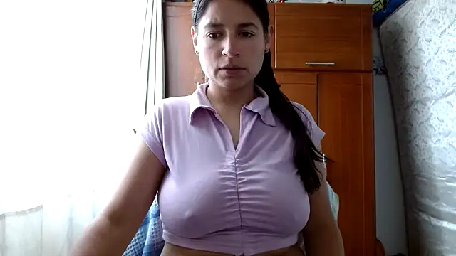 Escarcha-blue online show from May 13, 7:10 pm