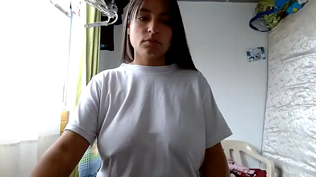 Snapshot of Escarcha-blue chatting on February 23, 1:55 pm Escarcha-blue online show from February 23, 1:55 pm