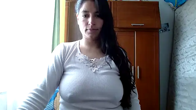 Escarcha-blue online show from April 28, 3:16 pm