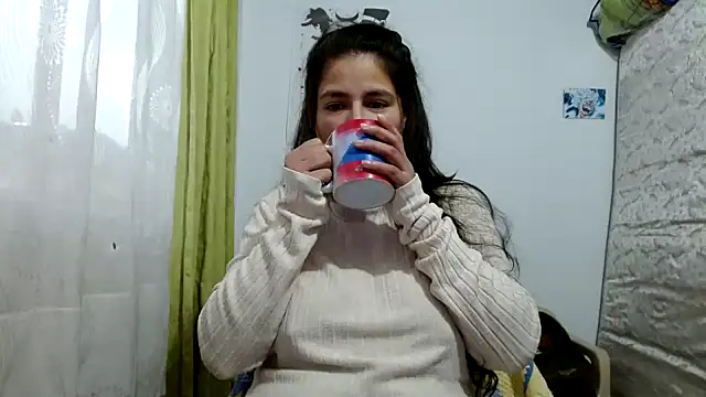 Snapshot of Escarcha-blue chatting on February 2, 10:53 pm Escarcha-blue online show from February 2, 10:53 pm