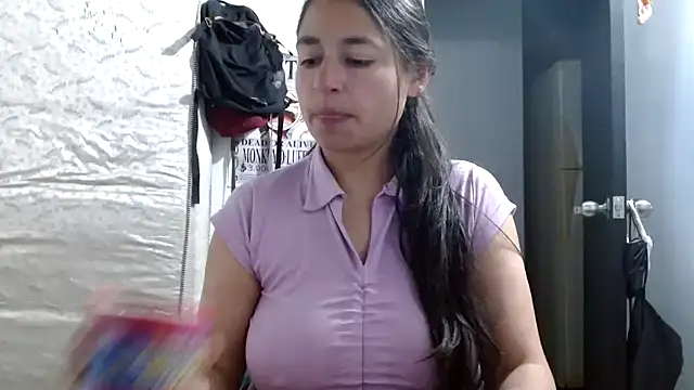 Escarcha-blue online show from October 6, 11:27 pm