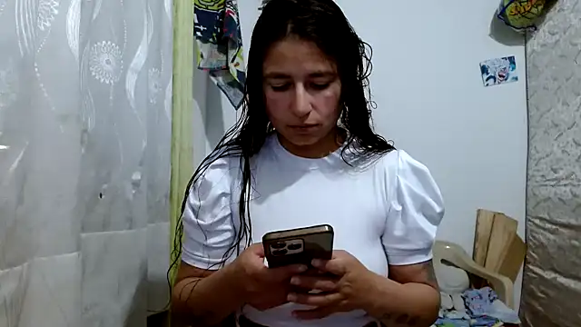 Escarcha-blue online show from October 30, 12:20 am