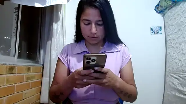 Escarcha-blue online show from November 30, 1:06 am