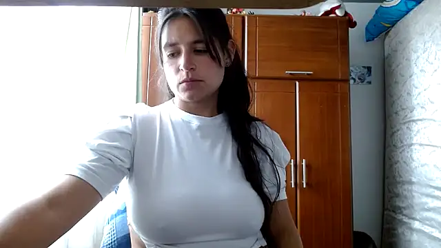 Escarcha-blue online show from May 28, 9:54 pm