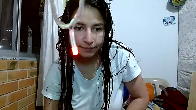 Escarcha-blue online show from November 6, 12:58 am