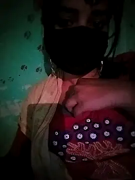 Snapshot of kusum_girl chatting on March 5, 3:51 pm kusum girl online show from March 5, 3:51 pm