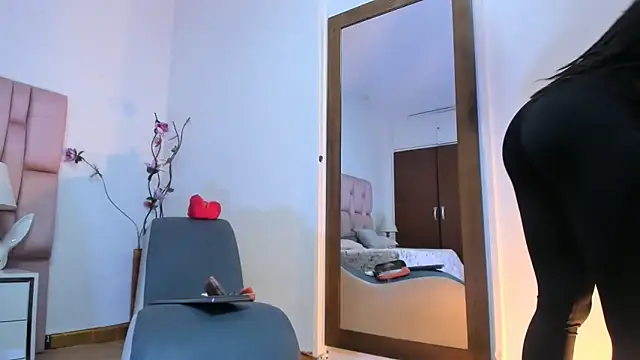 kamii arias online show from March 30, 12:17 pm