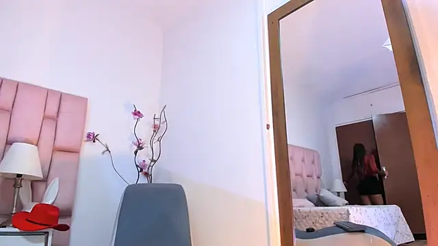 kamii arias online show from March 11, 12:43 pm