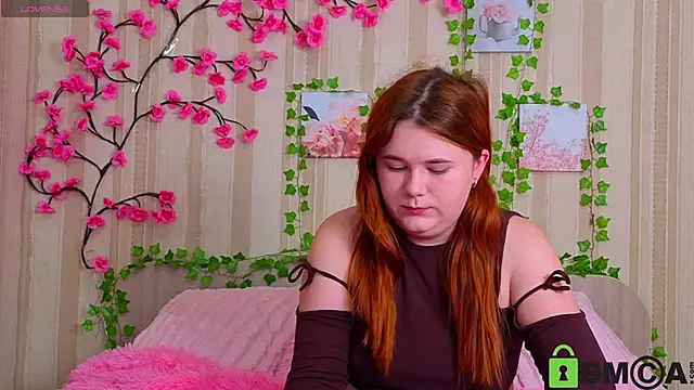 Eva Starlight online show from May 7, 5:55 am