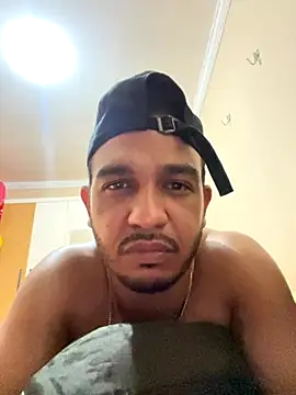 Snapshot of Lindp190194 chatting on November 20, 5:35 pm Lindp190194 online show from November 20, 5:35 pm