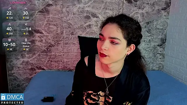 MaeveKuro online show from December 15, 3:23 am