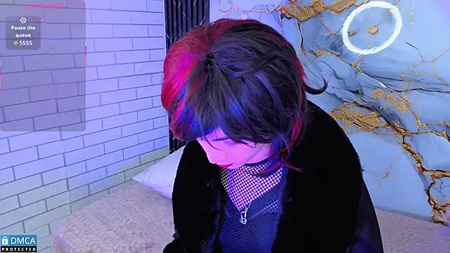 MaeveKuro online show from November 17, 3:32 am