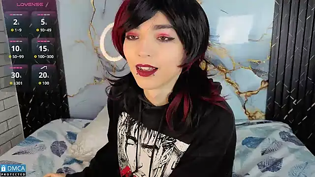 MaeveKuro online show from October 29, 3:16 am