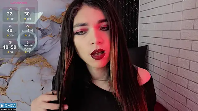 MaeveKuro online show from April 23, 3:02 am