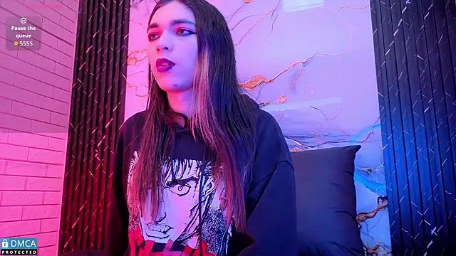 MaeveKuro online show from February 25, 3:07 am