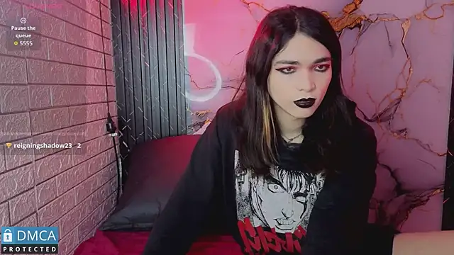MaeveKuro online show from June 19, 3:12 am