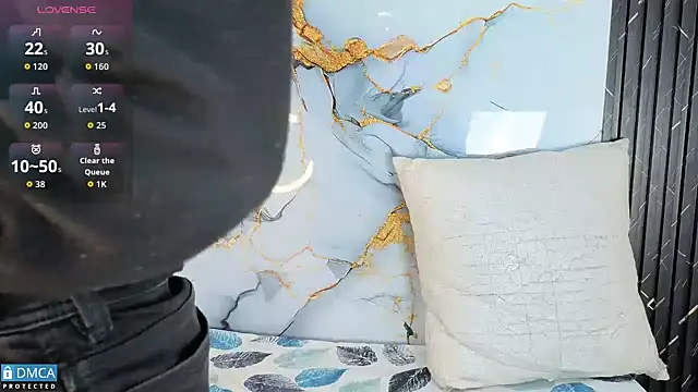 MaeveKuro online show from October 30, 3:16 am