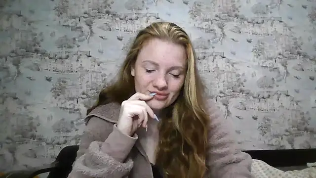 Snapshot of Eveline_May chatting on October 22, 3:33 pm Eveline May online show from October 22, 3:33 pm