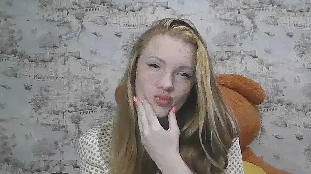 Snapshot of Eveline_May chatting on September 21, 7:08 pm Eveline May online show from September 21, 7:08 pm