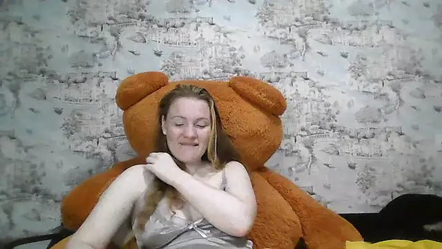 Snapshot of Eveline_May chatting on November 4, 4:55 pm Eveline May online show from November 4, 4:55 pm