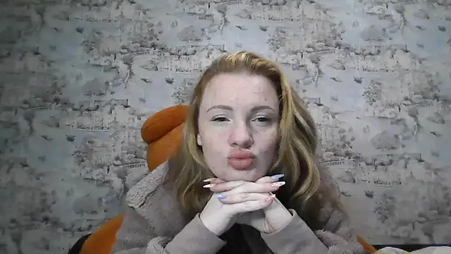 Snapshot of Eveline_May chatting on October 14, 2:28 pm Eveline May online show from October 14, 2:28 pm