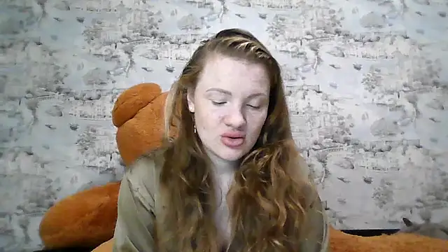 Snapshot of Eveline_May chatting on November 7, 8:02 pm Eveline May online show from November 7, 8:02 pm