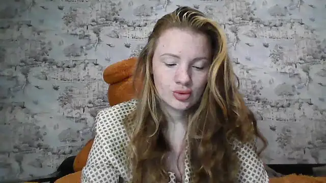 Snapshot of Eveline_May chatting on October 29, 4:28 pm Eveline May online show from October 29, 4:28 pm