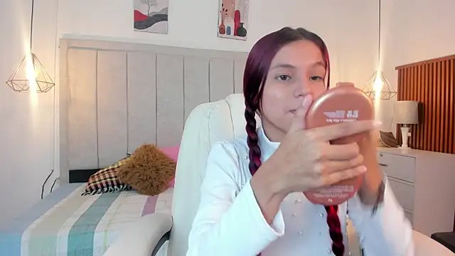 gime lara online show from March 31, 7:27 pm