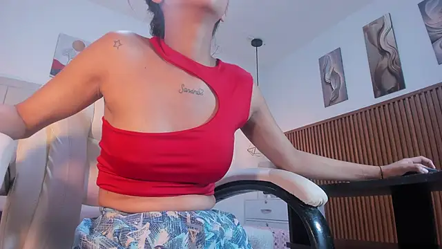 gime lara online show from May 13, 12:23 pm