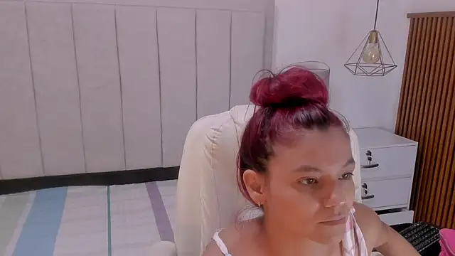 gime lara online show from December 18, 6:34 pm