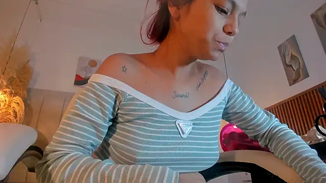 gime lara online show from April 22, 12:56 pm