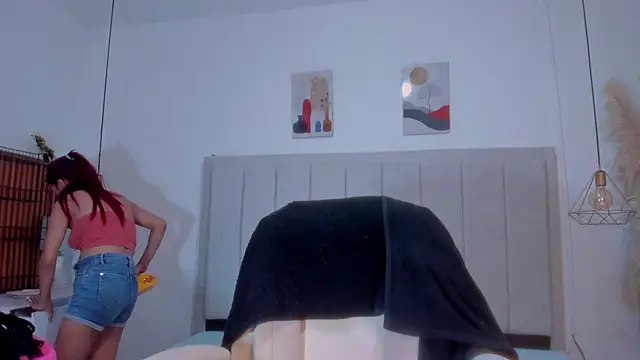 Snapshot of gime_lara chatting on January 8, 12:11 pm gime lara online show from January 8, 12:11 pm