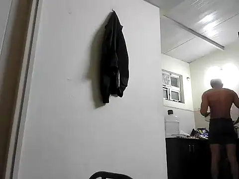 fitbuddy1 online show from April 7, 5:48 pm